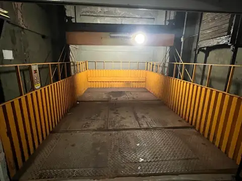Venta cochera zona La Perla