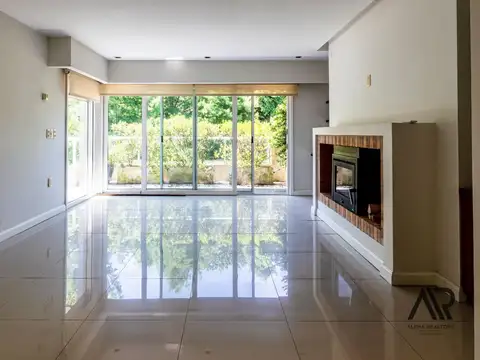 Departamento en Alquiler de 5 ambientes