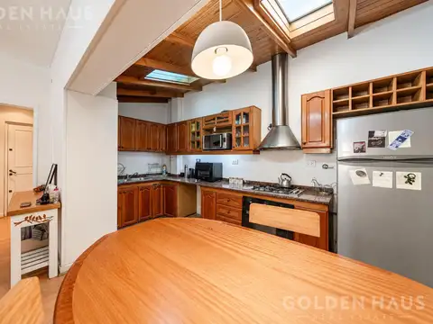 Depto Tipo Casa en Venta de 5 ambientes