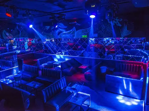 Fondo Comercio en Venta 50 años