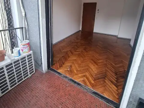 Lavalle 2181 , Piso 4