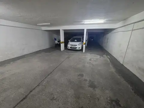 COCHERA EN VENTA CENTRICA
