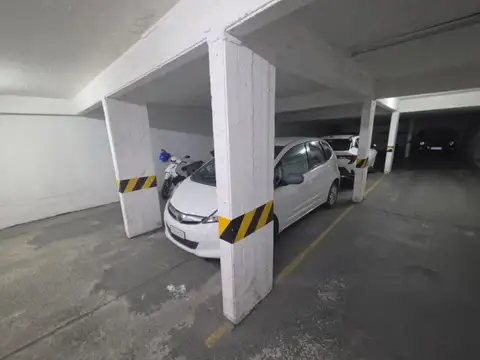 COCHERA EN VENTA CENTRICA