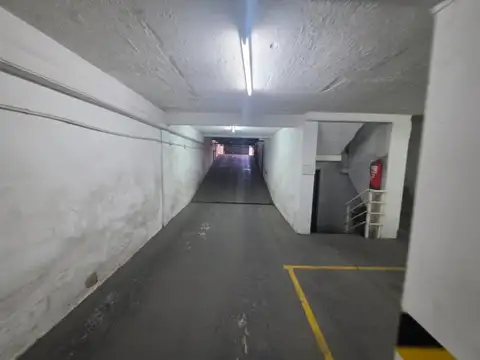 COCHERA EN VENTA CENTRICA