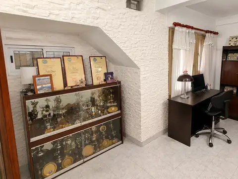 Depto Tipo Casa en Venta 51 años