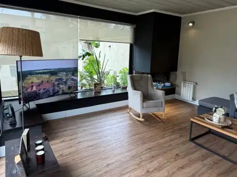 Venta casa 4 ambientes en barrio porton - Bella Vista