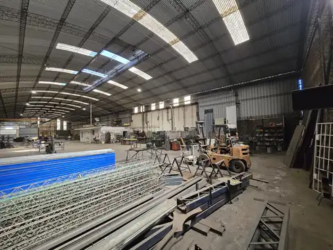 Galpon en Venta en Loma Hermosa, USD 890.000