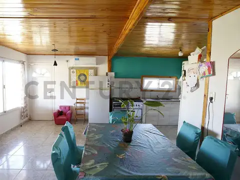 Casa 3 ambientes con 1 baño
