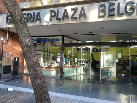 Local en Venta Via Pública