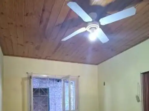 Depto Tipo Casa en Venta con 1 cocheras