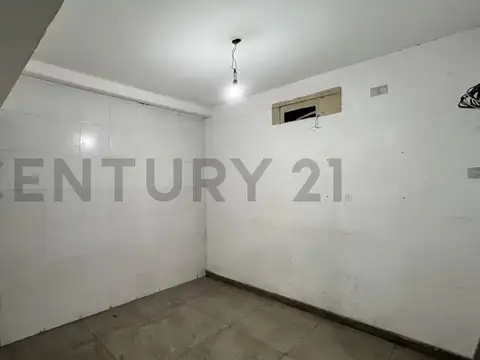 Venta Local comercial a la calle San Telmo
