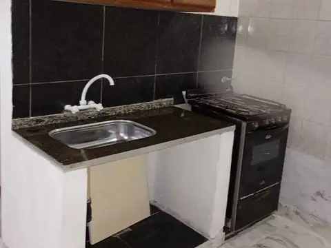 Depto Tipo Casa en Alquiler de 2 ambientes