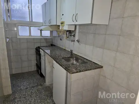 Departamento en Venta en Parque Centenario, USD 69.900