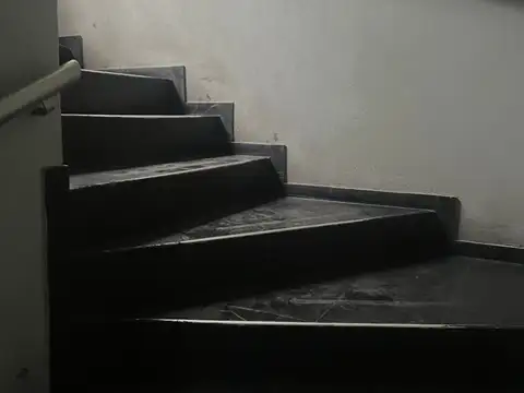 Departamento 5 ambientes con 2 baños