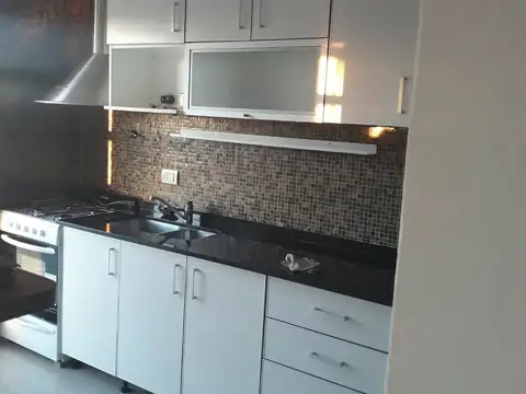 Departamento en Alquiler en Avellaneda, $ 650.000