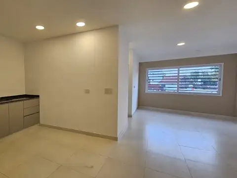 Alquiler Departamento 2 ambientes de 43 m2 en Villa Lynch