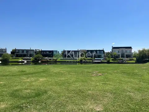 Lote en venta al agua en Virazon, Nordelta 100