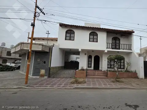 VENTA CASA 4 DORMITORIOS - APTA CREDITO -B° ALTE. BROWN, CIPOLLETTI