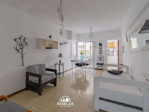 Bv. Marítimo Patricio Peralta Ramos 4700