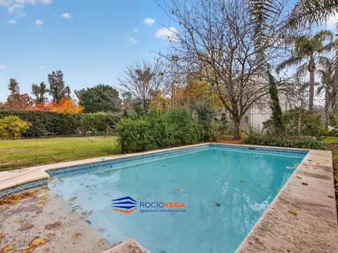 Casa a la venta y  en alquiler en Campos de Alvarez  Country Club, Almafuerte al 1400