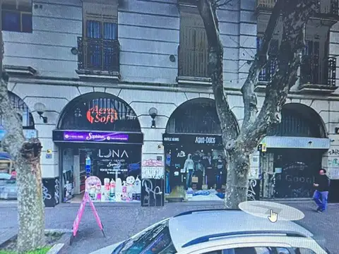 ALQUILER LOCAL CENTRICO EN MONTE GRANDE!
