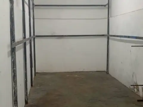 Local en Alquiler en Adrogue, $ 800.000