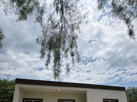 Casa 3 ambientes con 2 baños