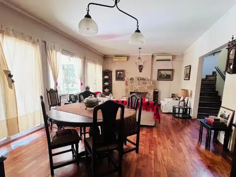 Casa en Venta de 5 dormitorios