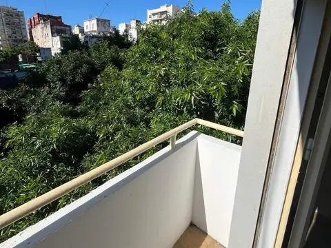 Departamento en Alquiler en Balvanera, $ 700.000