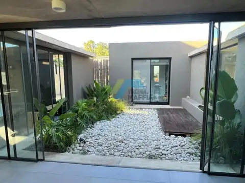 Casa en Alquiler de 3 dormitorios