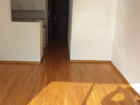 Dorrego 1600, Piso 1