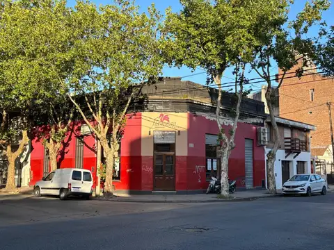 Local comercial gastronómico en La Perla en venta
