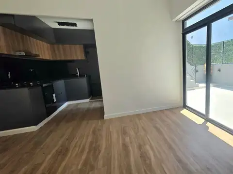 Depto Tipo Casa en Venta de 3 dormitorios