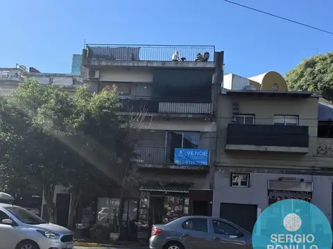 Departamento en venta SIN EXPENSAS  2 amb, blcon al fte y patio en Colegiales