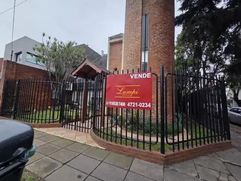 Hermosa Casa 4 ambientes excelente zona