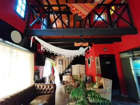 Casa 3 ambientes con 1 baño
