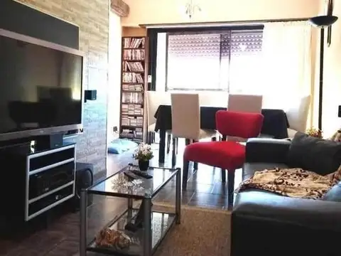 Departamento De 3 Ambientes  Impecable 