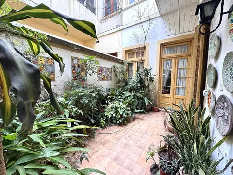 PH 4 Ambientes en Venta en Colegiales – Planta Baja al Frente CON PATIO | Apto Crédito