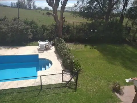 Casa en Venta con 2 cocheras