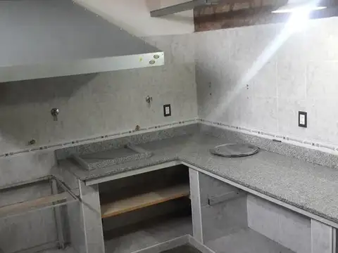 Edificio Comercial - Temperley