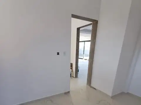 Casa en Venta en Guillermo E Hudson, USD 420.000