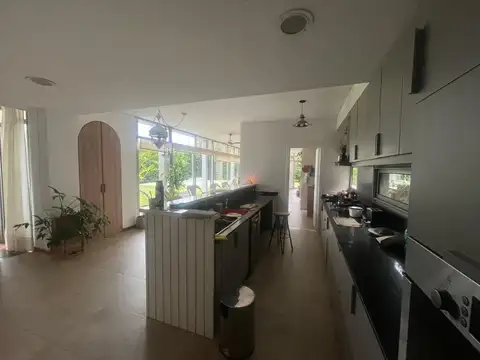 Casa en Venta en Funes, USD 480.000