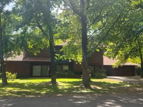 Casa en Venta en Highland Park Country Club, USD 590.000