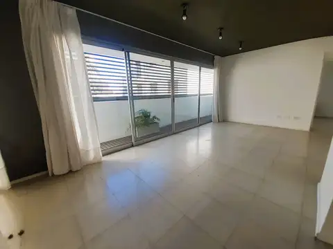 Departamento en Venta en Acassuso Vias  /  Santa Fe, USD 195.000