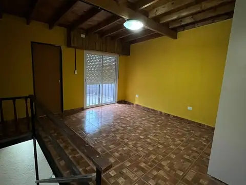 Depto Tipo Casa en Alquiler A Estrenar