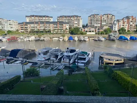 Departamento en Avenida del Mirador 100