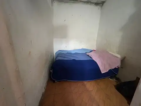 Depto Tipo Casa 5 ambientes con 1 baño