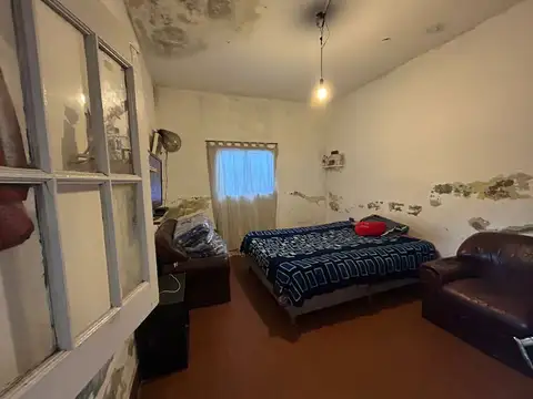 Depto Tipo Casa en Venta de 5 ambientes