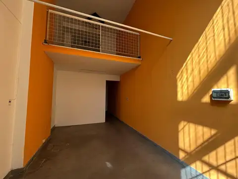 Local en Venta 40 años