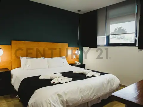 Hotel en Venta en Chacras De Coria, USD 2.500.000